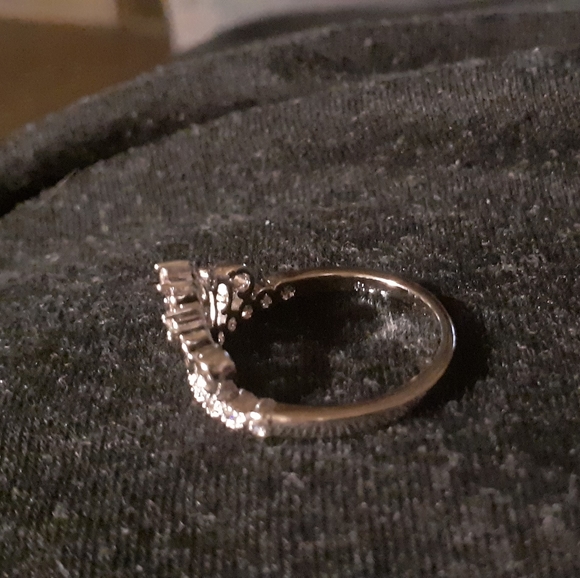 Ring - Picture 2 of 2